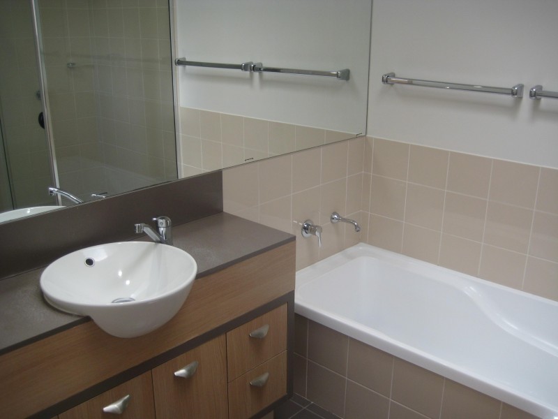 136 Palm Meadows Drive, Carrara QLD 4211