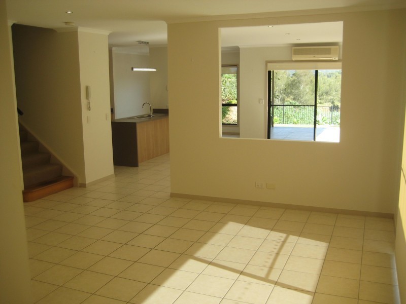 136 Palm Meadows Drive, Carrara QLD 4211