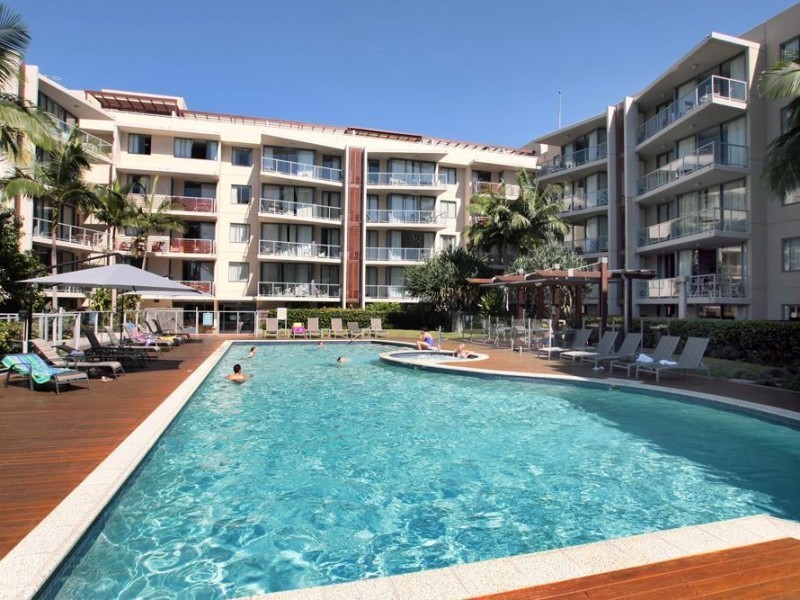 1 Ocean Street, Burleigh Heads QLD 4220