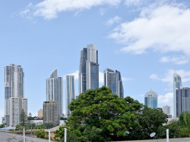 4 Adori Street, Surfers Paradise QLD 4217