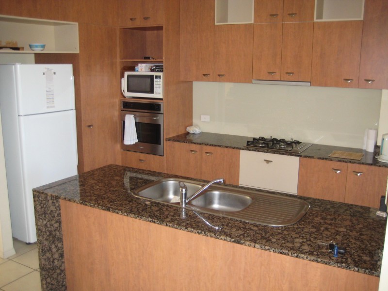 12/136 Palm Meadows Drive, Carrara QLD 4211