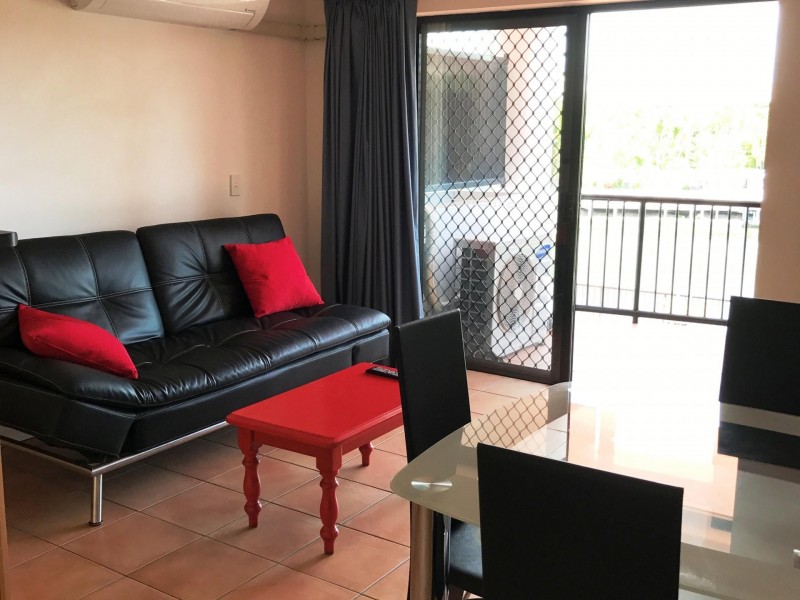 7/12 Paradise Island, Surfers Paradise QLD 4217