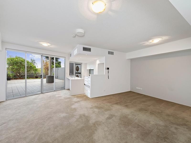 8 Dunmore Terrace, Auchenflower QLD 4066