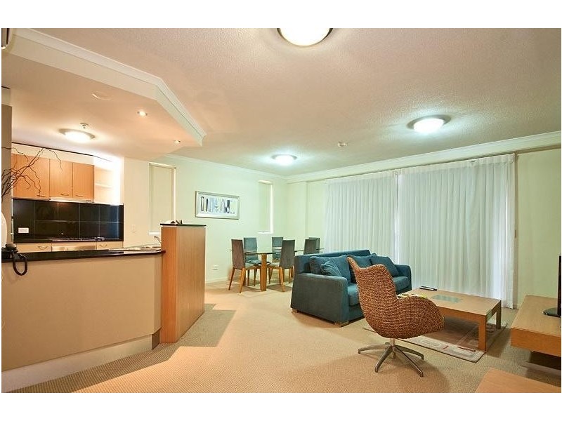 26/21 Cypress Avenue, Surfers Paradise QLD 4217