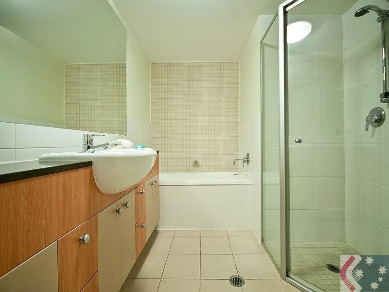 26/21 Cypress Avenue, Surfers Paradise QLD 4217