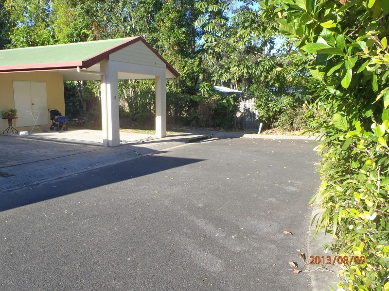 Unit 13/5-15 McGregor Street, Mooroobool QLD 4870