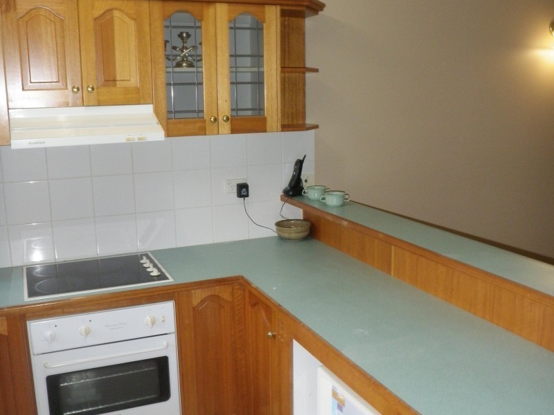 Unit 13/5-15 McGregor Street, Mooroobool QLD 4870