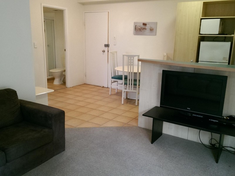 7/10-14 Purli St, Chevron Island QLD 4217