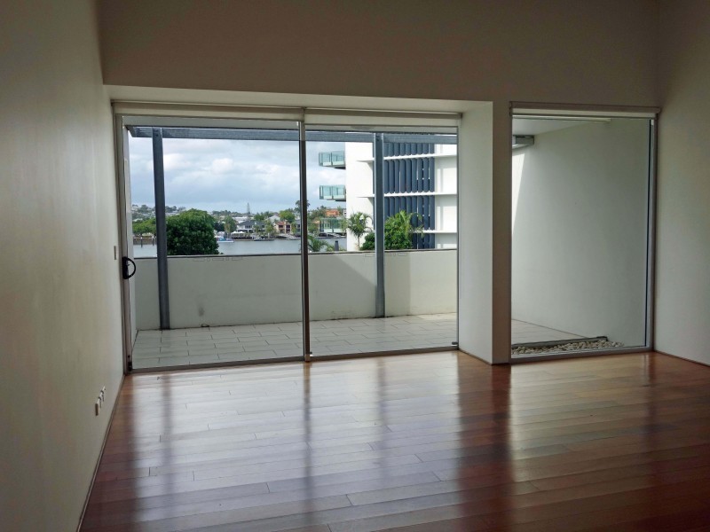 8 – 12 Macquarie St, Teneriffe QLD 4005