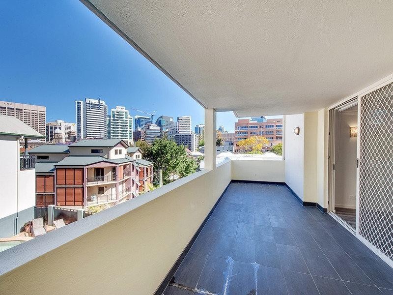 9/40 Sedgebrook Steet, Spring Hill QLD 4000