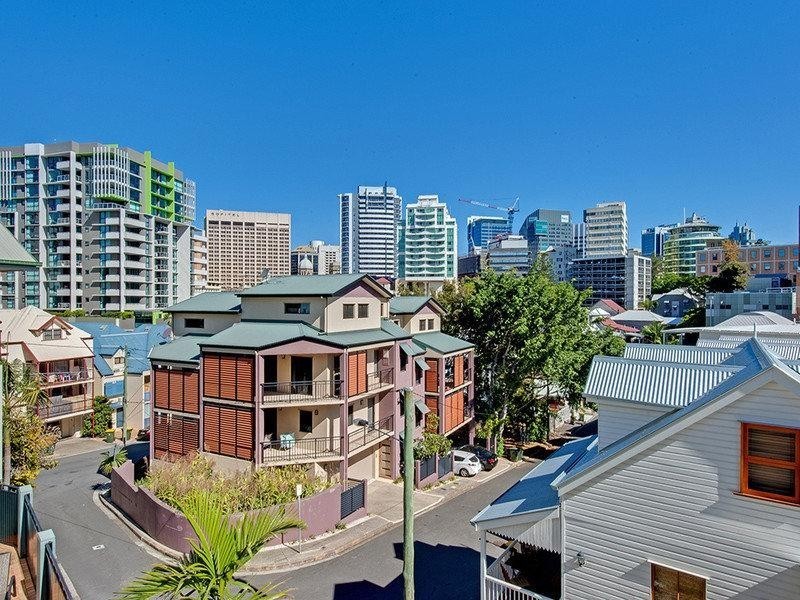 9/40 Sedgebrook Steet, Spring Hill QLD 4000