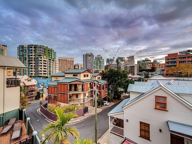 9/40 Sedgebrook Steet, Spring Hill QLD 4000