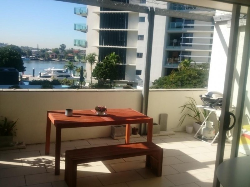 8 – 12 Macquarie St, Teneriffe QLD 4005