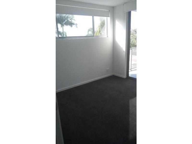 50 Marine Parade, Southport QLD 4215
