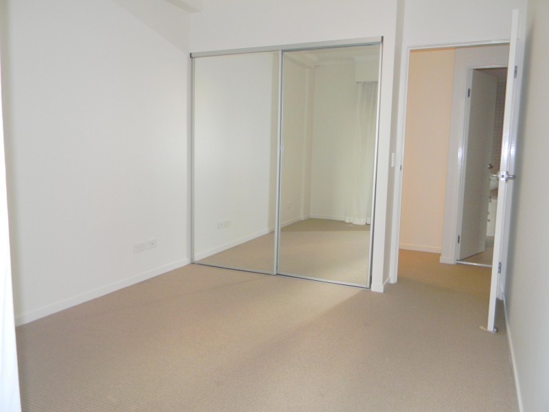 21/21 Cypress Avenue, Surfers Paradise QLD 4217