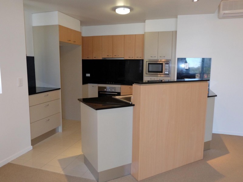 21/21 Cypress Avenue, Surfers Paradise QLD 4217