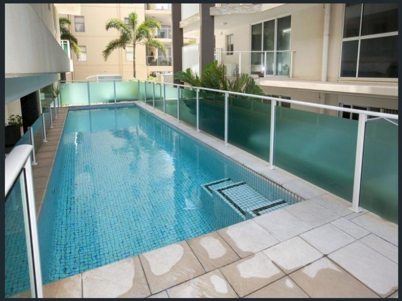 Unit 5/85-/87 Marine Parade, Redcliffe QLD 4020