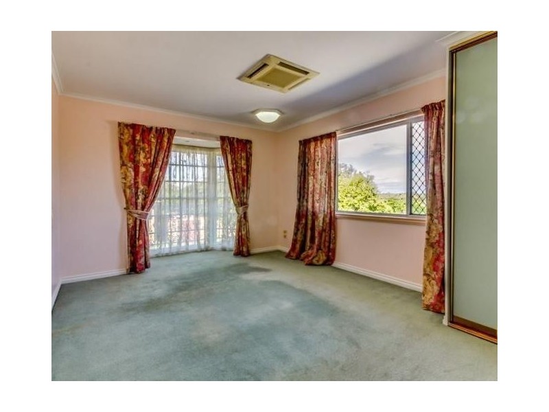 5 Nidalla Street, Macgregor QLD 4109