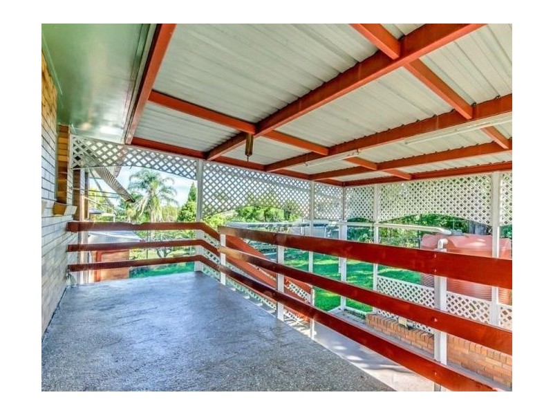 5 Nidalla Street, Macgregor QLD 4109