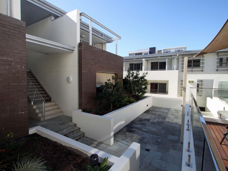 8-12 Macquarie St, New Farm QLD 4005