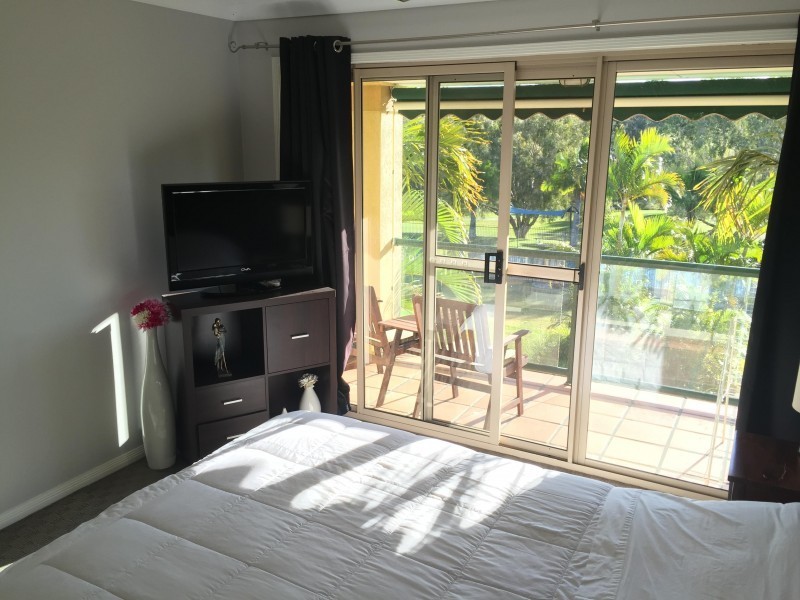 @/152 Palm Meadows Drive, Carrara QLD 4211