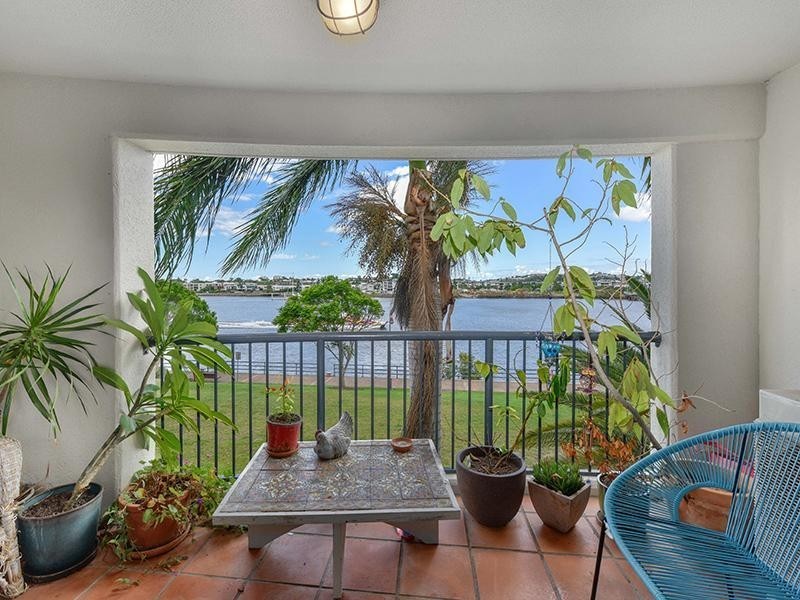 39 Vernon Terrace, Teneriffe QLD 4005