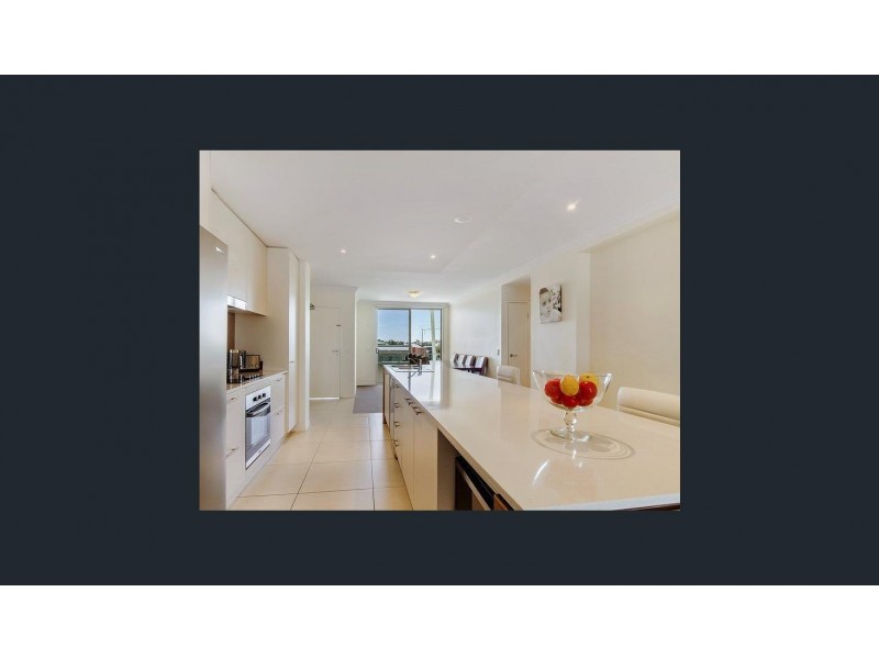 Apartment 36/1 Lakefront Crescent, Varsity Lakes QLD 4227