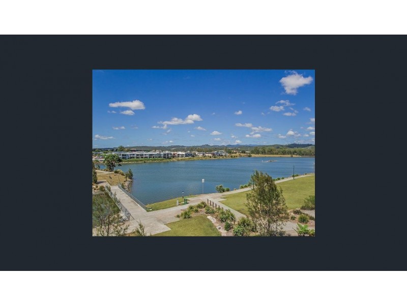 Apartment 36/1 Lakefront Crescent, Varsity Lakes QLD 4227