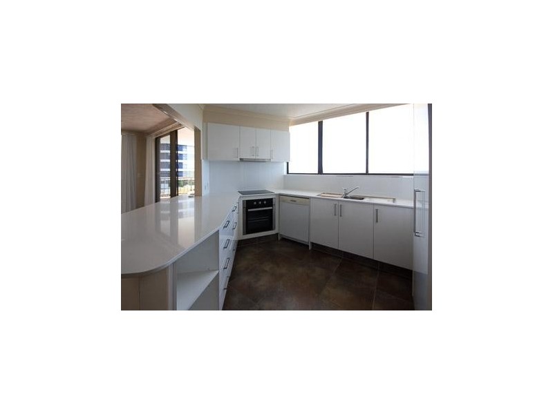9 Bayview St, Runaway Bay QLD 4216