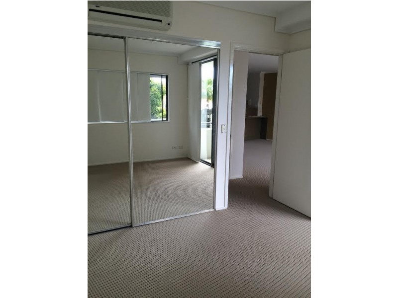 1022/18 Manning Street, Milton QLD 4064