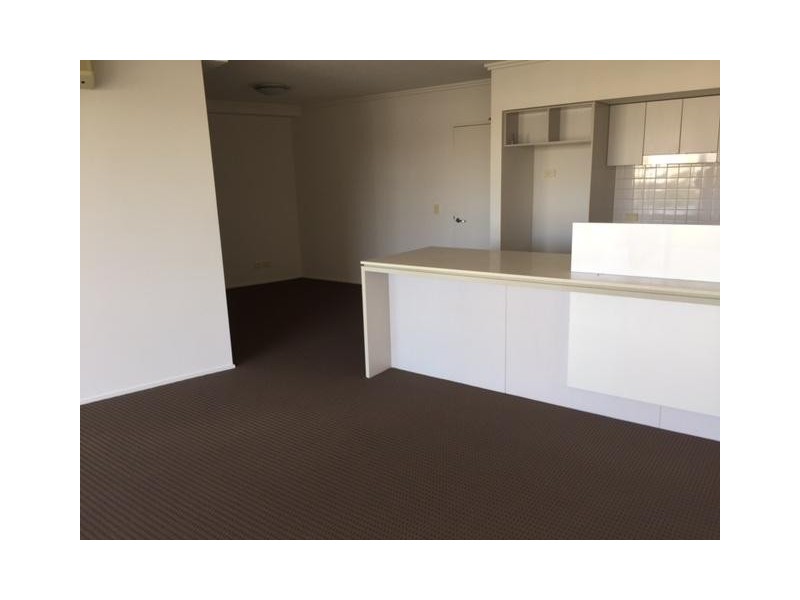 1042/18 Manning Street, Milton QLD 4064