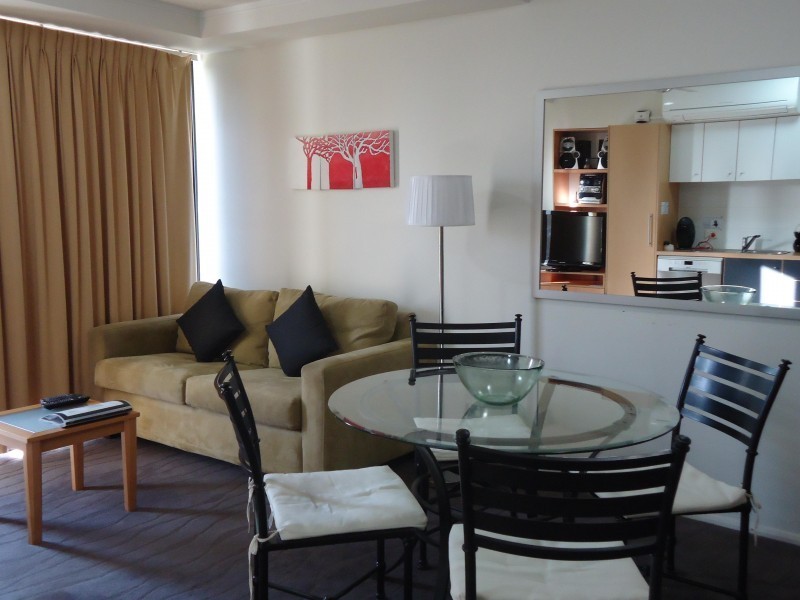 15 Goodwin Street, Kangaroo Point QLD 4169