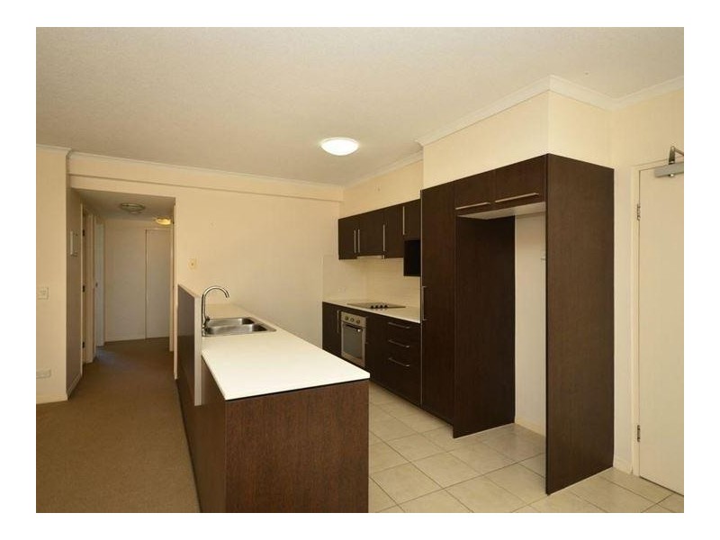 14 Executive Drive, Burleigh Waters QLD 4220