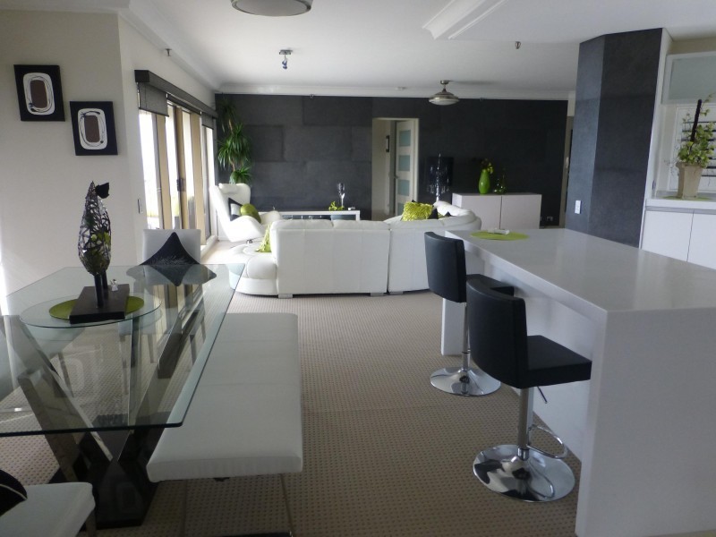 2 Admiralty Drive, Surfers Paradise QLD 4217
