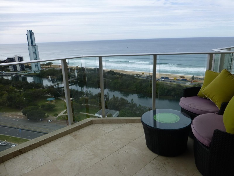 2 Admiralty Drive, Surfers Paradise QLD 4217