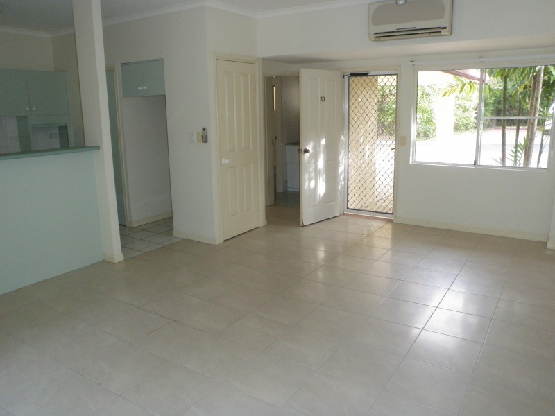 Unit 20/5-15 McGregor Street, Mooroobool QLD 4870