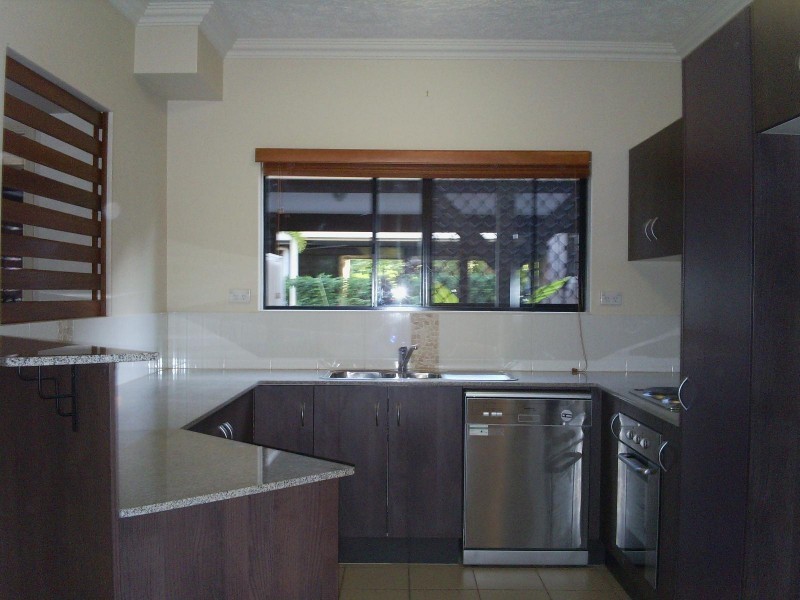 217 217/2 Rigg Street, Woree QLD 4868