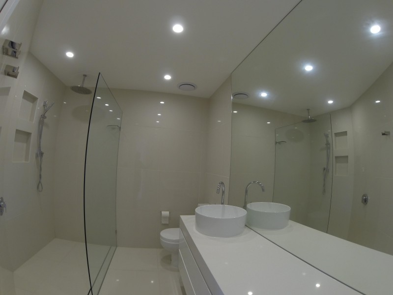 300 Cottesloe Drive, Mermaid Waters QLD 4218