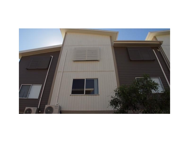 59 Mary Street, Kingston QLD 4114