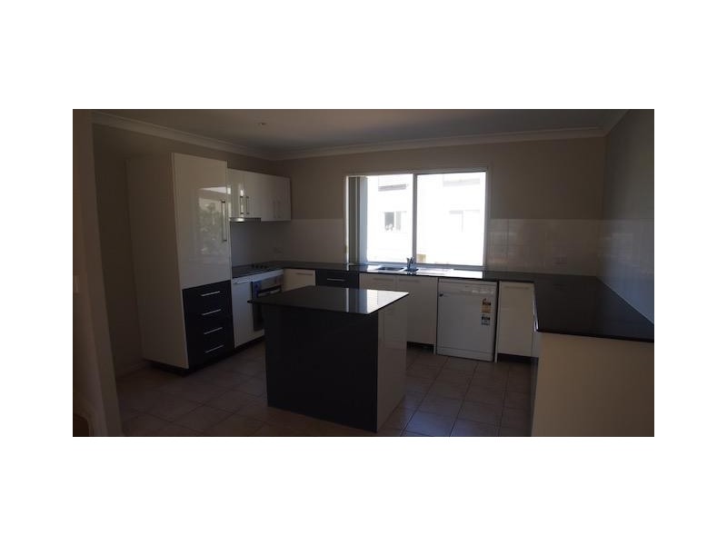 59 Mary Street, Kingston QLD 4114