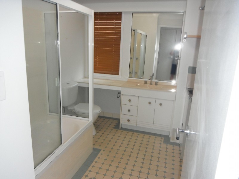 125 Hansford Road, Coombabah QLD 4216