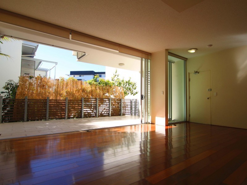 8 – 12 Macquarie St, New Farm QLD 4005