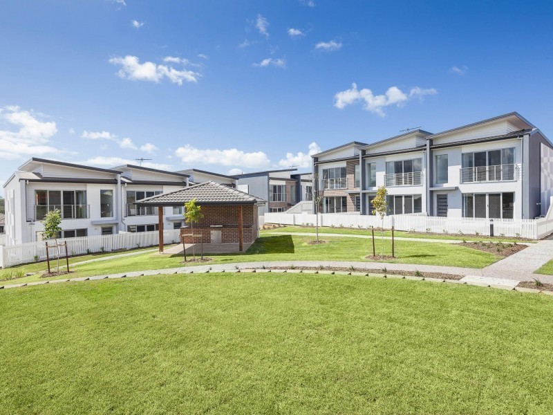 17/1  Lavender Drive, Griffin QLD 4503