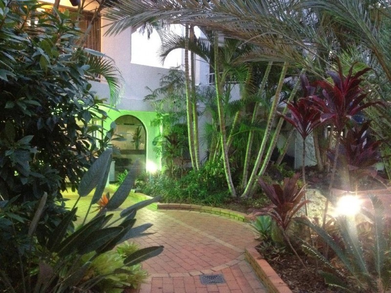 Unit 219/27  Orchid Ave, Surfers Paradise QLD 4217