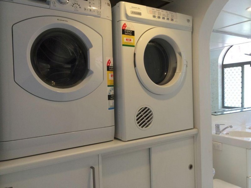 Unit 224/27  Orchid Ave, Surfers Paradise QLD 4217