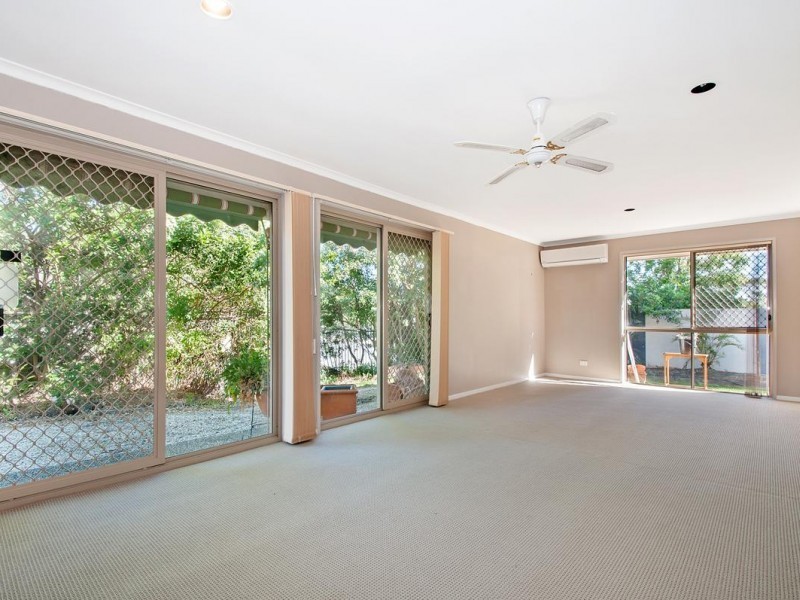 67 Killarney Avenue, Robina QLD 4226