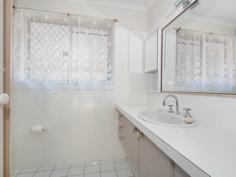 67 Killarney Avenue, Robina QLD 4226