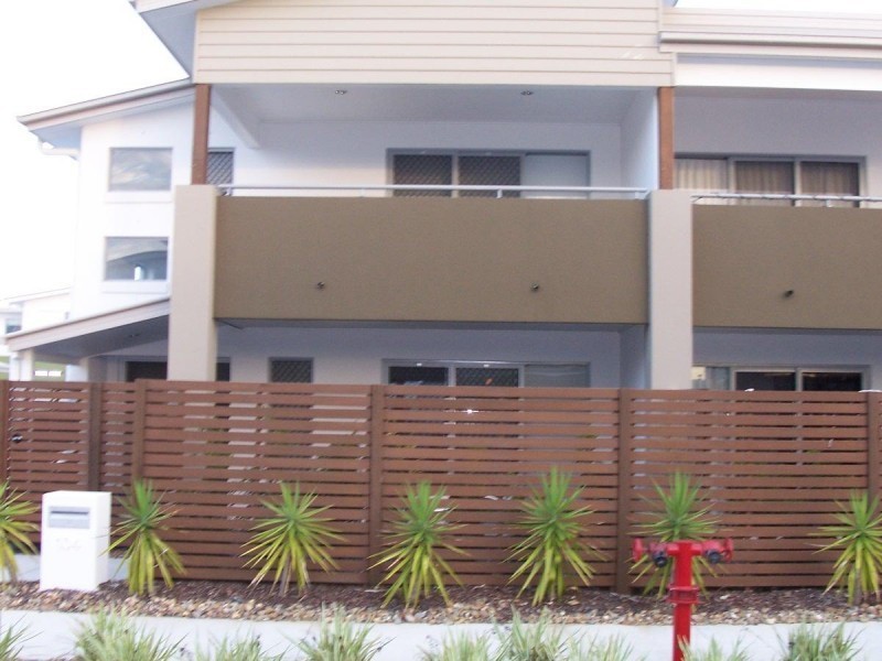 104 Tours Way, Burleigh Waters QLD 4220