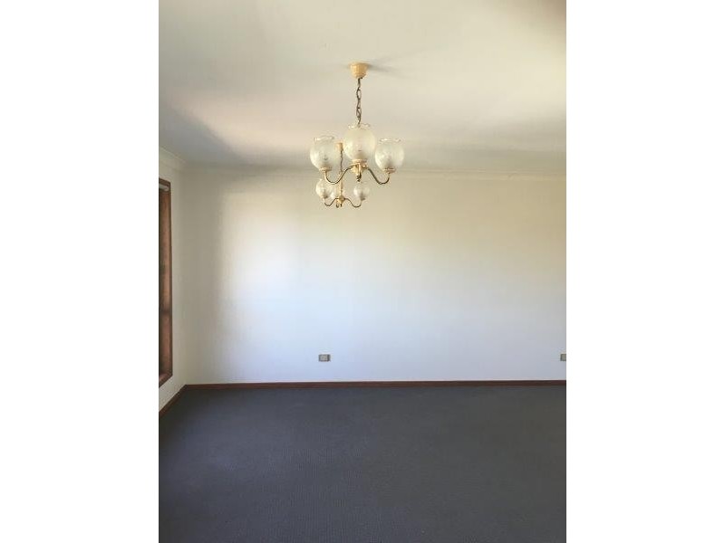 24 Centaurus Crescent, Regents Park QLD 4118