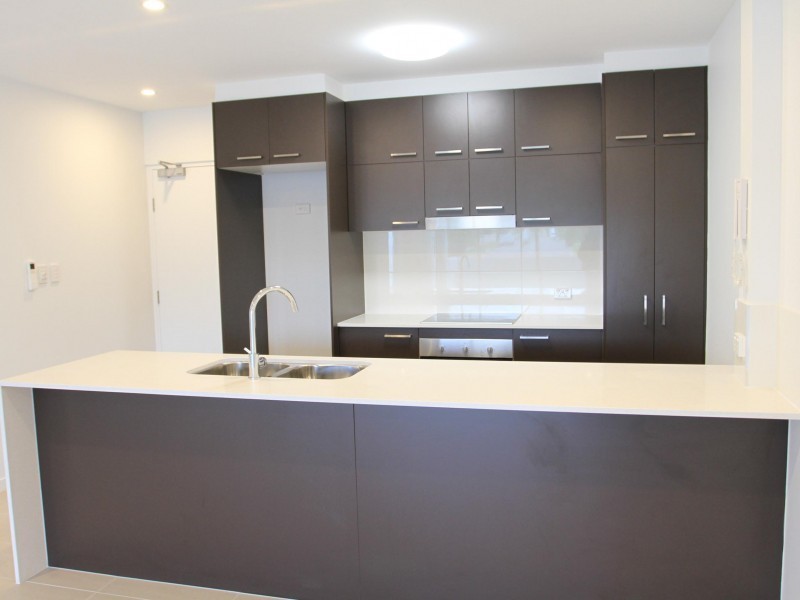 4/127 Grosvenor Street, Morningside QLD 4170